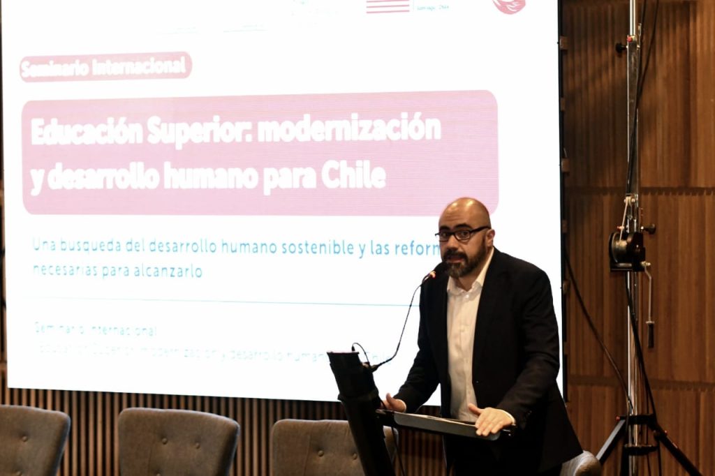 Seminario internacional de educacion superior aborda desafíos de financiamiento